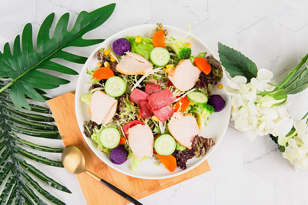 马德里鸡肉紫薯沙拉